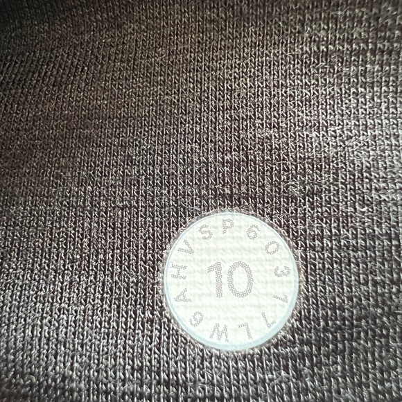 Lululemon Train Times Crop 17” Size 10 Heather gray - Picture 11 of 14